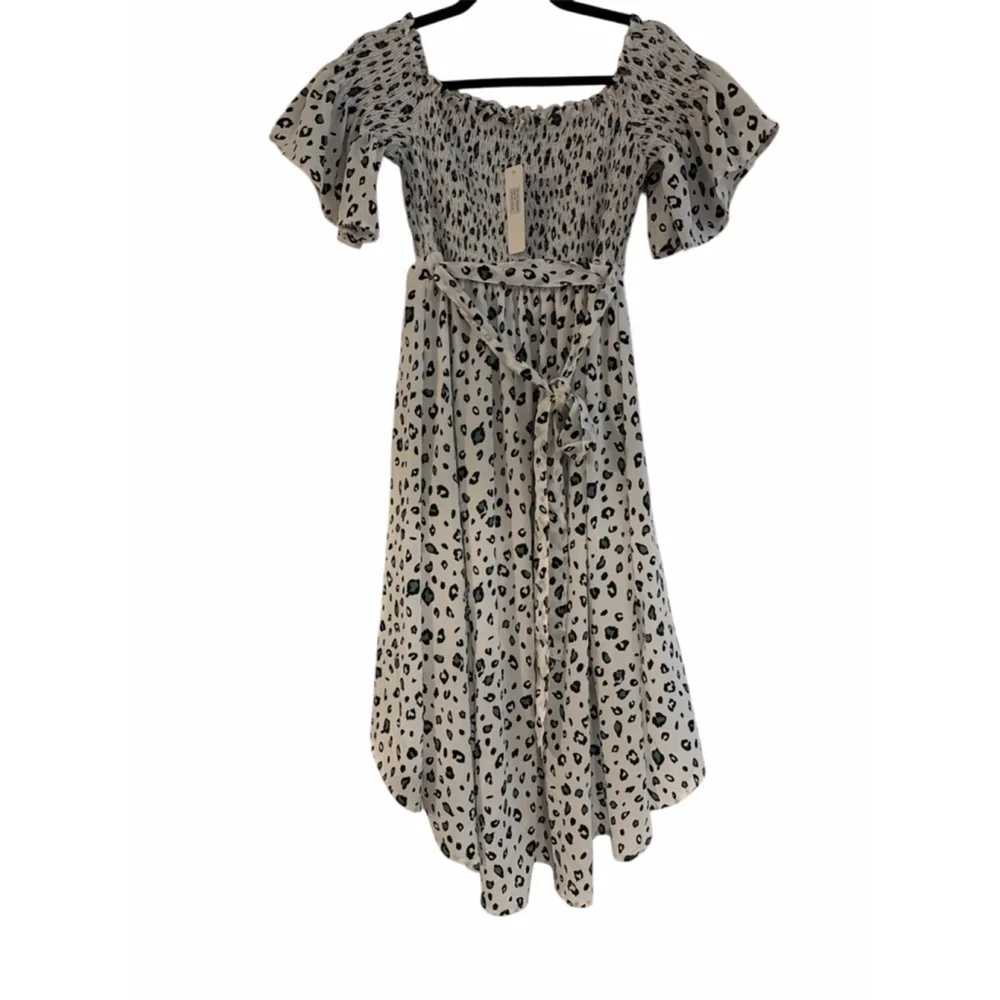 Ina Cheetah Print High-Low Dress - Green & Black - Smocked Waist - Size Medium - - Picture 8 of 11